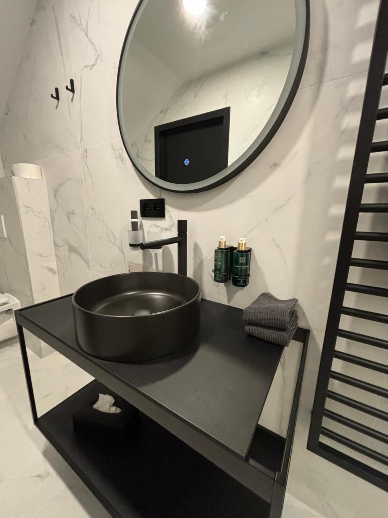 Hotel Mezza Notte Ронсе Экстерьер фото