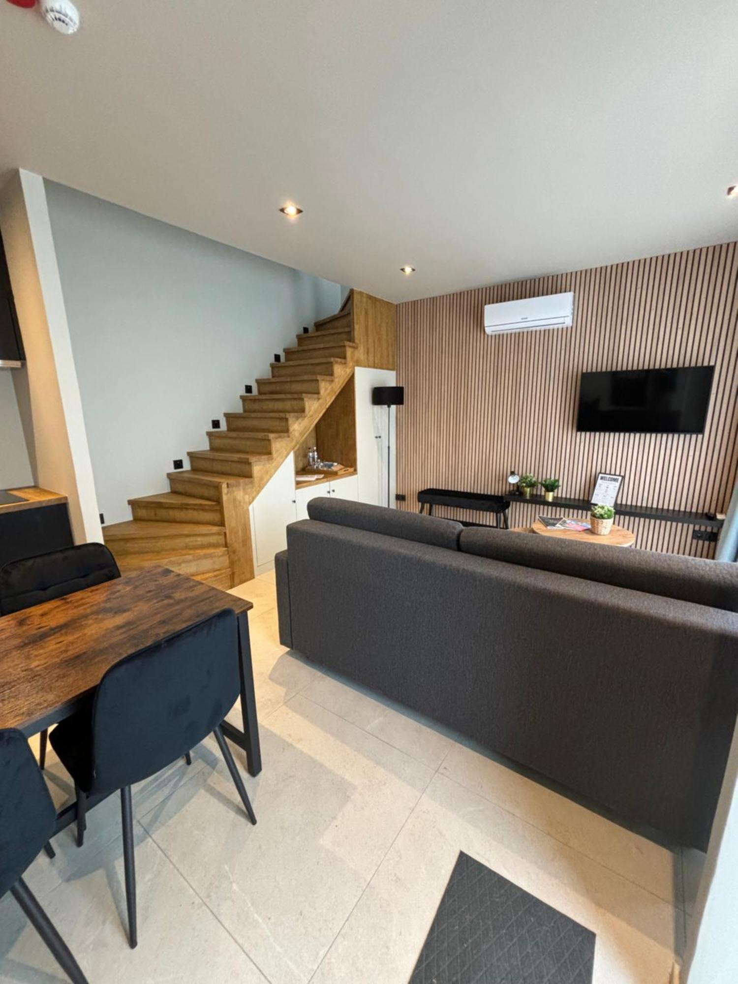 Hotel Mezza Notte Ронсе Экстерьер фото