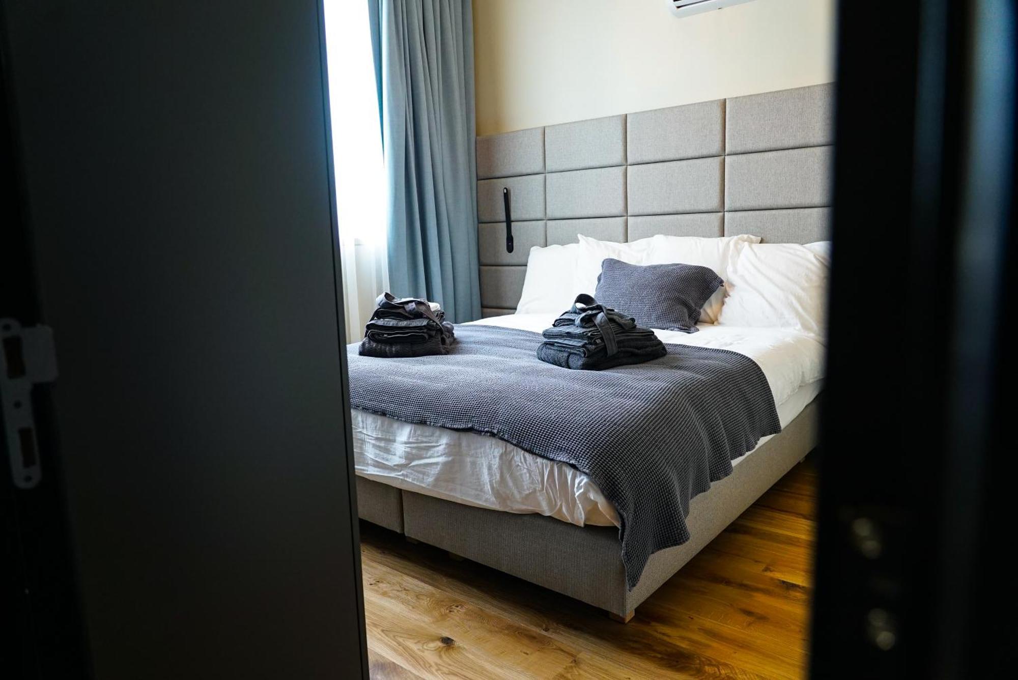Hotel Mezza Notte Ронсе Экстерьер фото