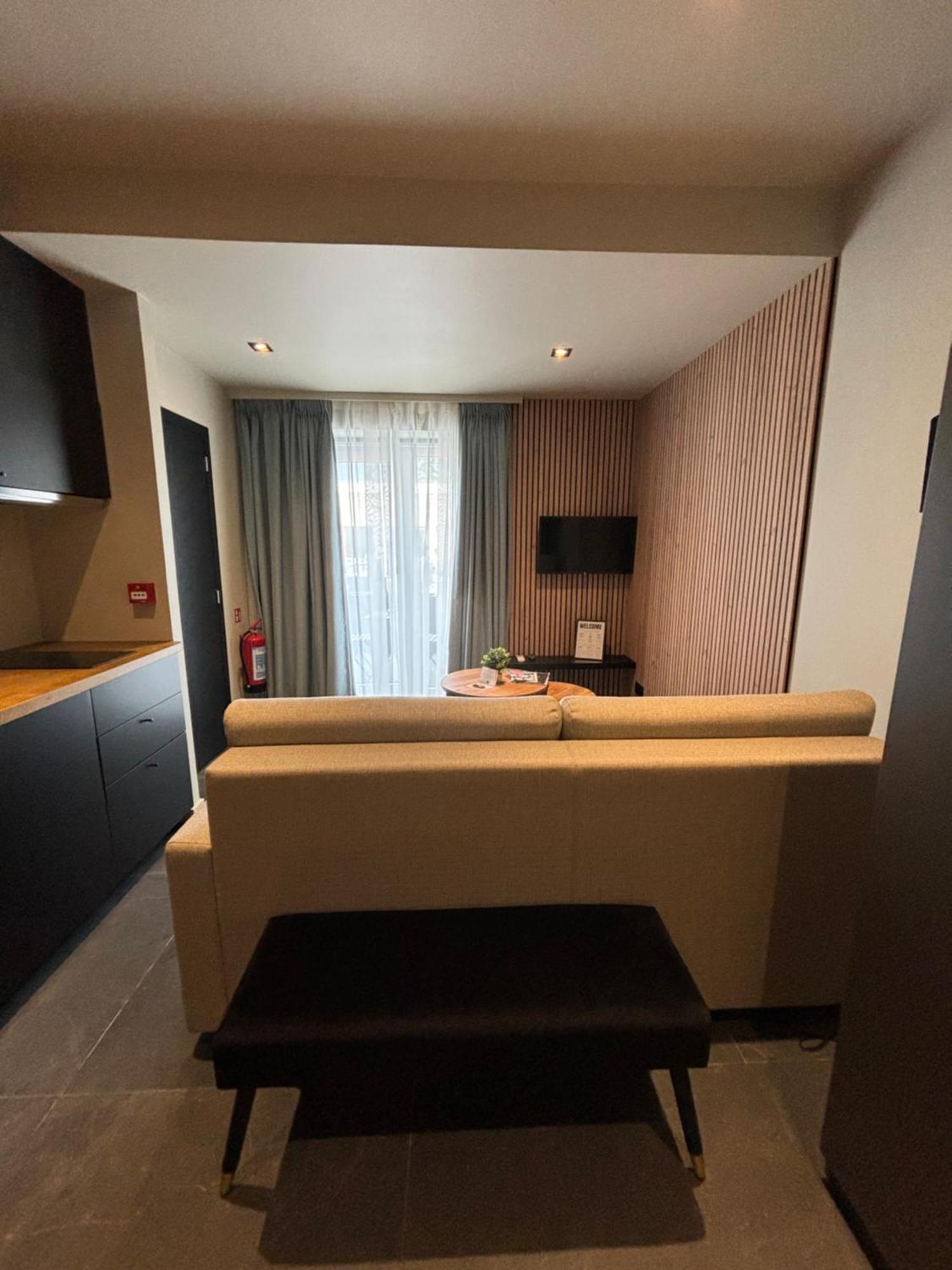 Hotel Mezza Notte Ронсе Экстерьер фото