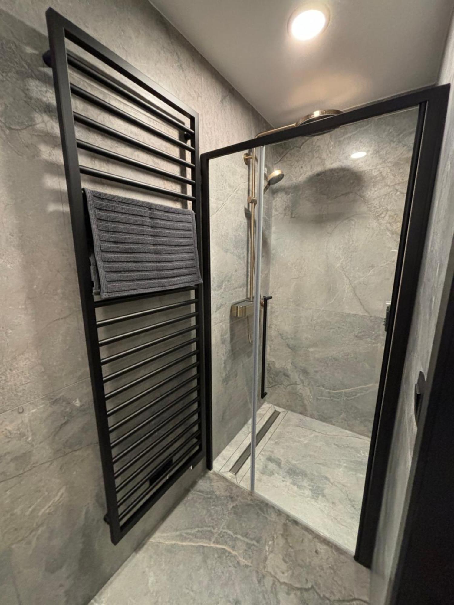 Hotel Mezza Notte Ронсе Экстерьер фото