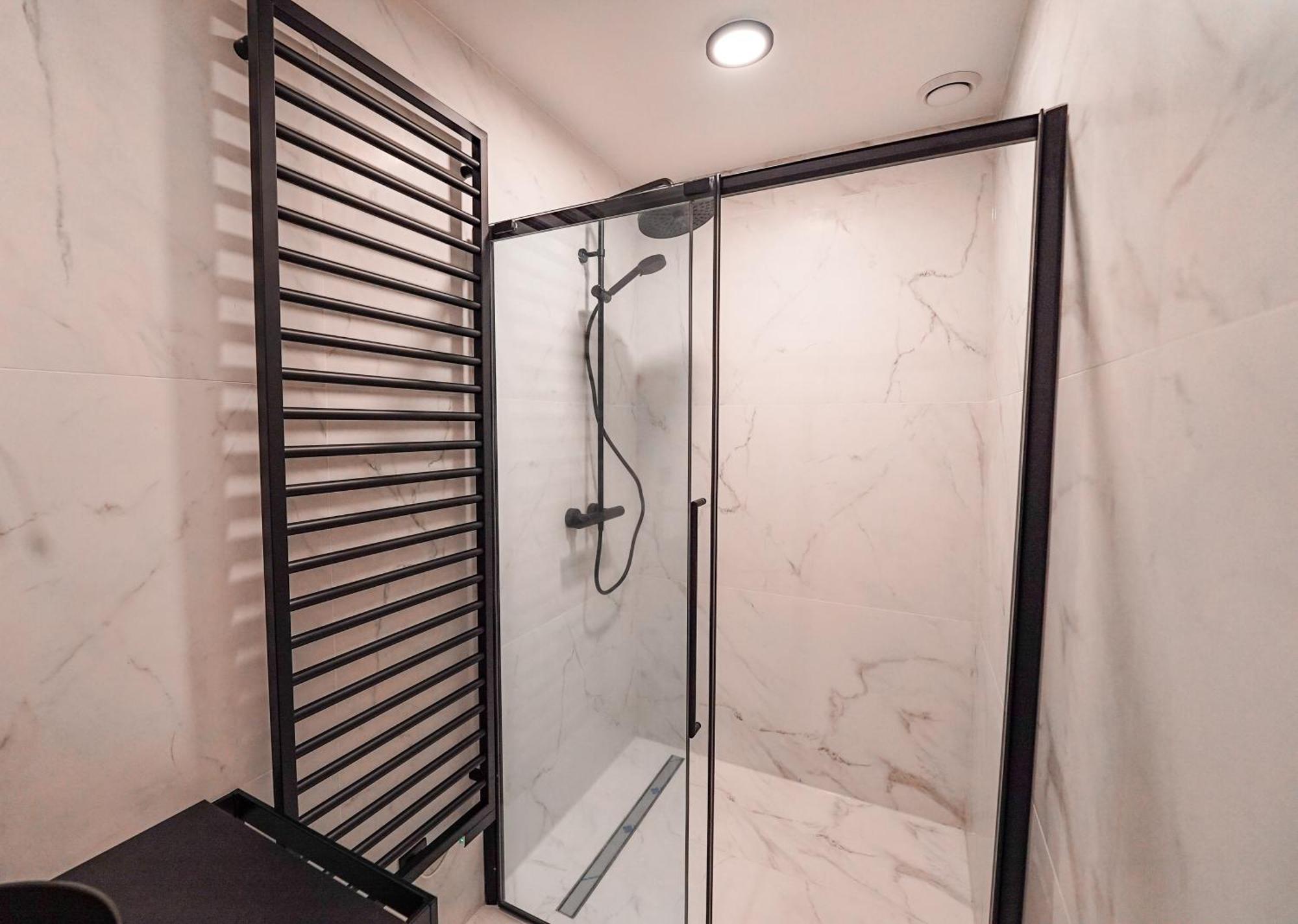 Hotel Mezza Notte Ронсе Экстерьер фото